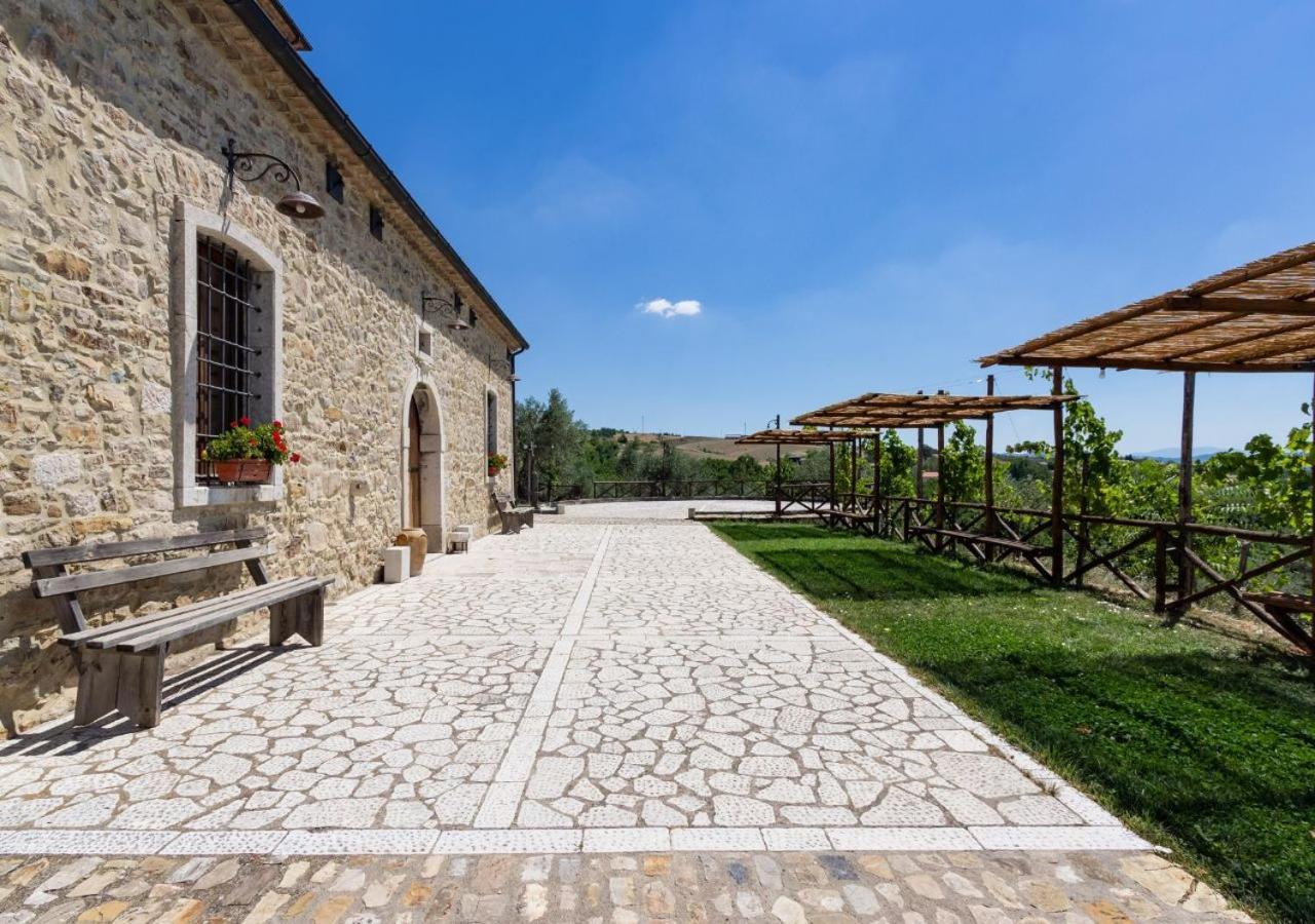 Agriturismo Torre Gialluise Gesualdo Exteriér fotografie